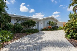 Photo of Listing #B26011886