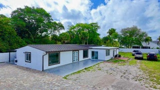 Photo of Listing #B26013213