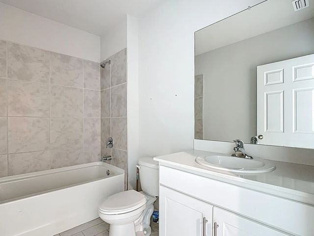 4 of 25 - 524 W Glendale Avenue, LaBelle, FL