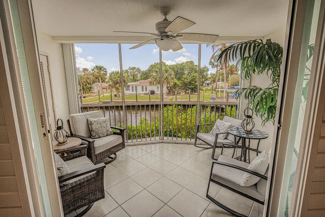 5 of 30 - 3901 Se Saint Lucie Boulevard #b-13, Stuart, FL