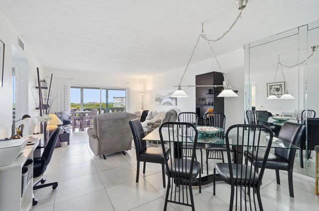 3 of 47 - 4330 Hillcrest Drive #804, Hollywood, FL