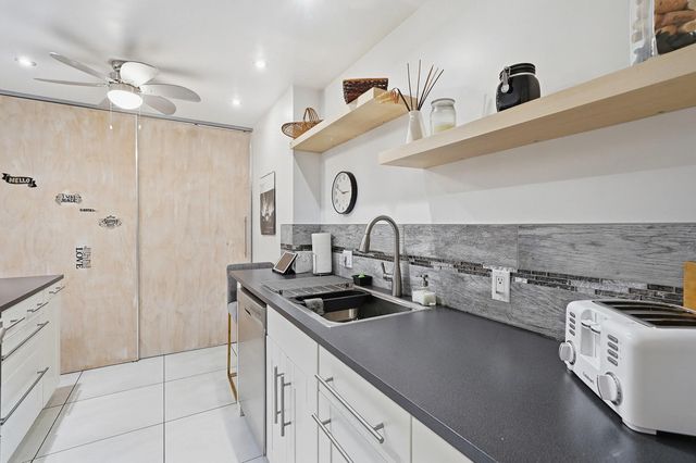 5 of 47 - 4330 Hillcrest Drive #804, Hollywood, FL