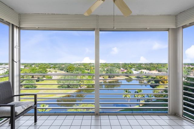 3499 Oaks Way #806, Pompano Beach