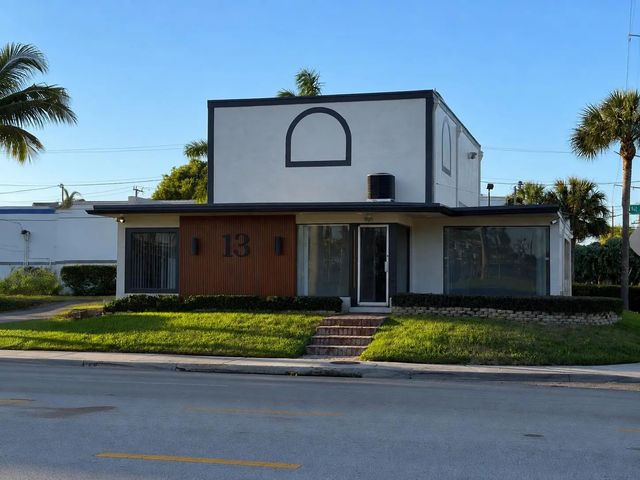 13 Sw 10th Street, Deerfield Beach