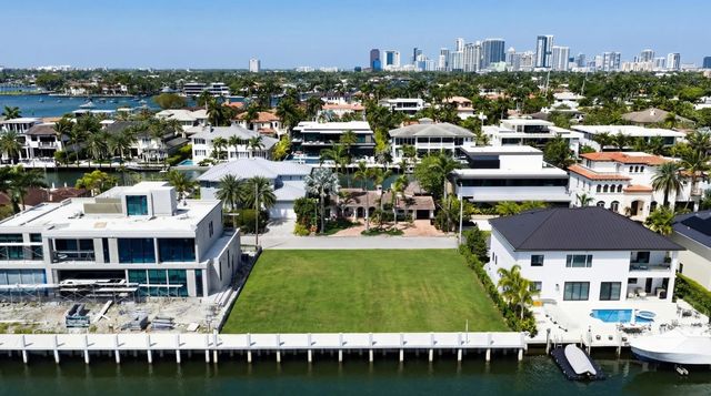2 of 10 - 646 Flamingo-a Drive, Fort Lauderdale, FL
