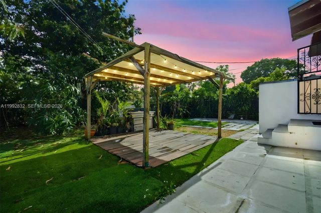 2 of 33 - 6336 Sw 9th Street, West Miami, FL