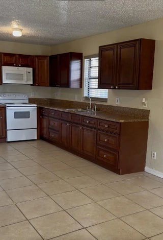 Photo of Listing #B26011611