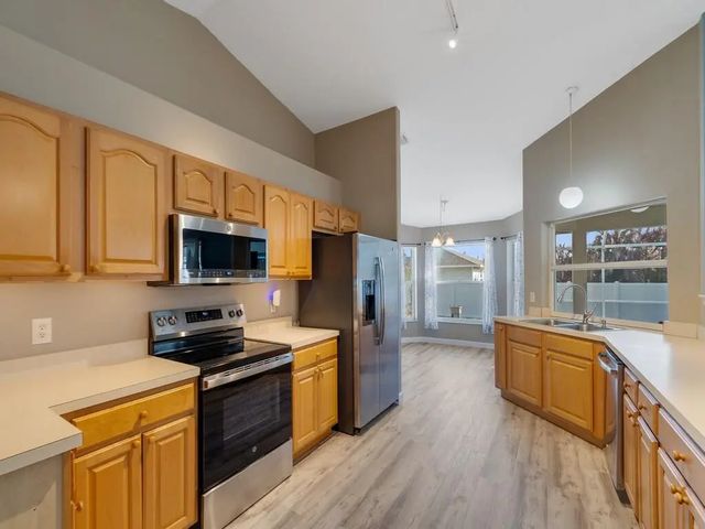 2 of 33 - 492 Biscayne Lane, Sebastian, FL