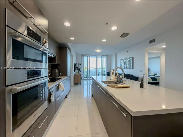 3 of 57 - 7825 Nw 107th Avenue #301, Doral, FL
