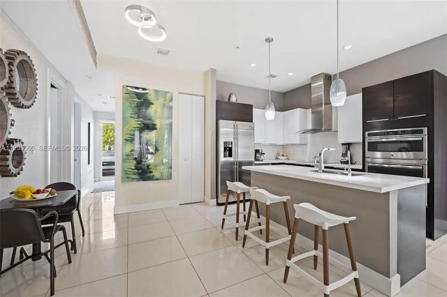5 of 34 - 10305 Nw 63rd Terrace #105, Doral, FL