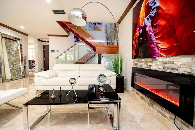 4 of 52 - 9955 Costa Del Sol Boulevard #h-108b, Doral, FL
