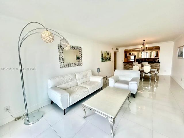 3 of 21 - 19370 Collins Avenue #1015, Sunny Isles Beach, FL