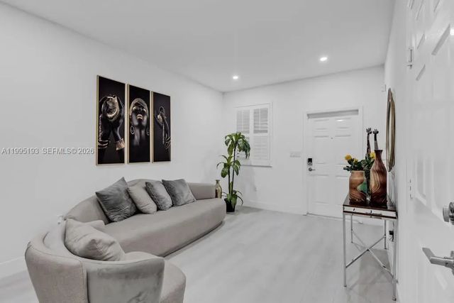 4 of 29 - 10254 Sw 228th Terrace, Miami, FL