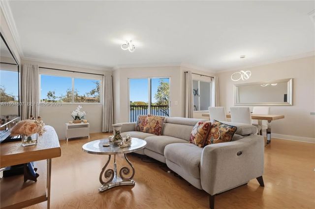 2 of 34 - 13705 Sw 12th Street #202b, Pembroke Pines, FL