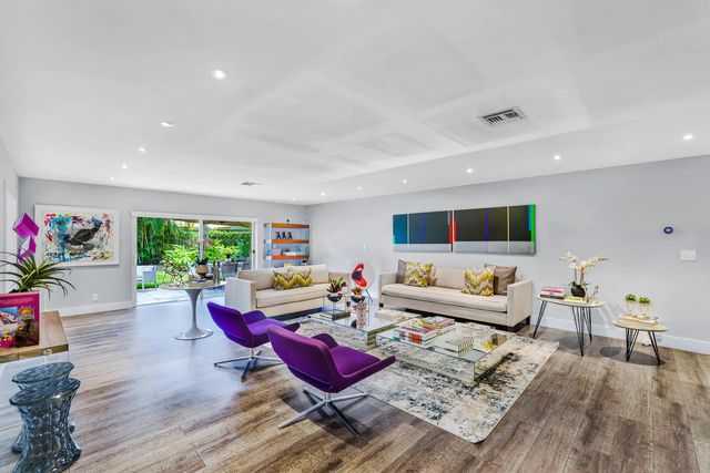 908 Cypress Grove Drive, Pompano Beach