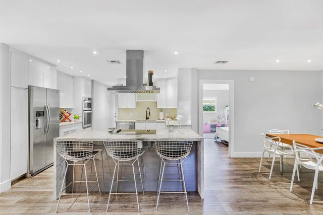 5 of 33 - 908 Cypress Grove Drive, Pompano Beach, FL