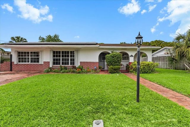 2 of 20 - 1091 Nw 46th Avenue, Lauderhill, FL
