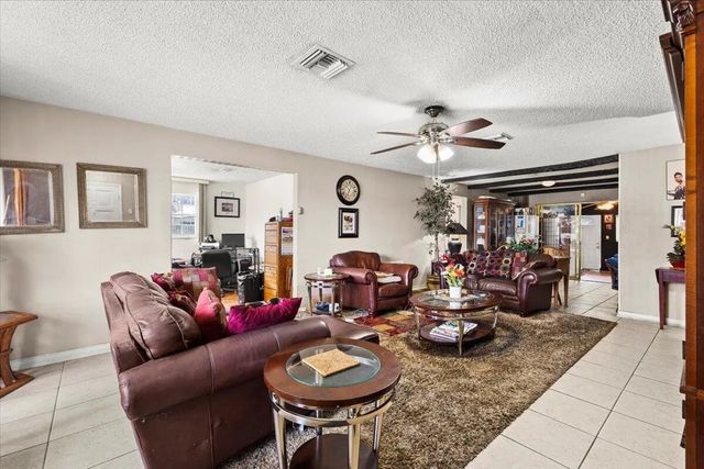 5 of 20 - 1091 Nw 46th Avenue, Lauderhill, FL