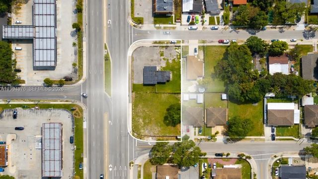 3 of 5 - 17010 Nw 27th Avenue, Miami Gardens, FL