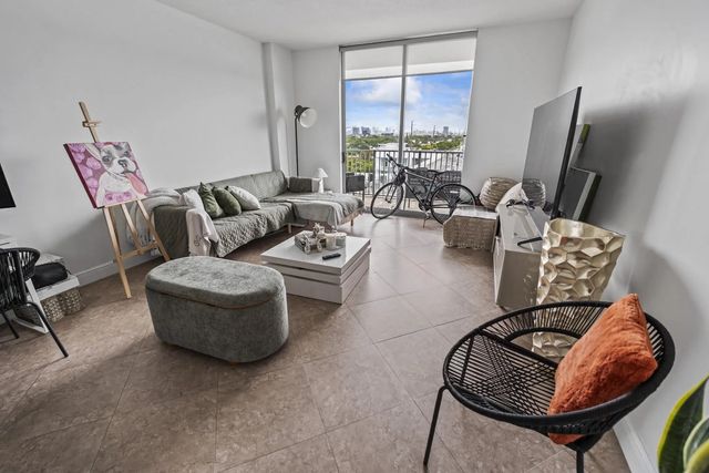 2 of 26 - 140 S Dixie Highway #733, Hollywood, FL