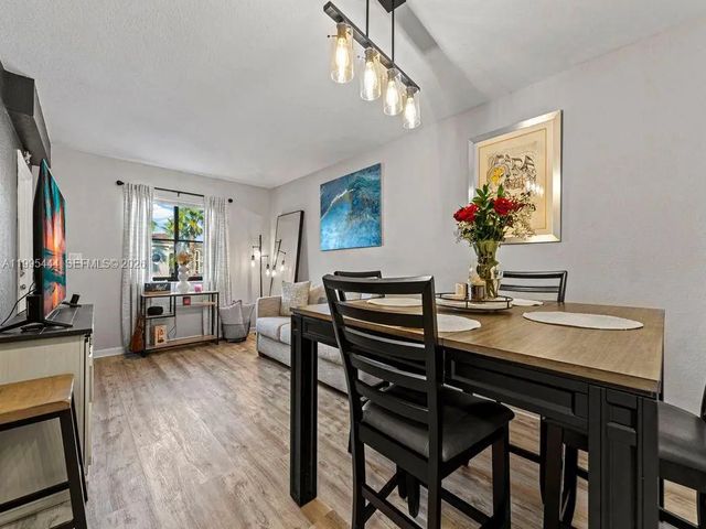 5 of 15 - 22441 Sw 88th Place #202-5, Cutler Bay, FL