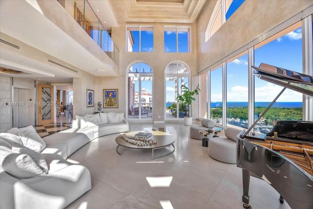 4 of 36 - 60 Edgewater Drive #ts-a, Coral Gables, FL