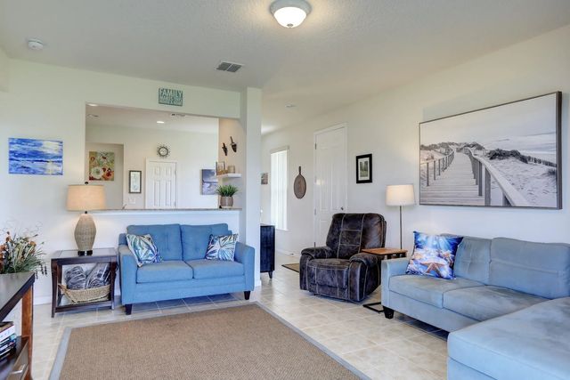 5 of 44 - 1420 Dittmer Circle Se, Palm Bay, FL
