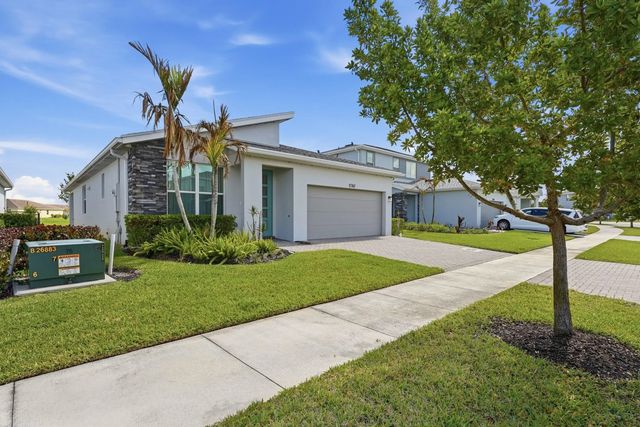 4 of 49 - 12767 Sw Phoenix Drive, Port St. Lucie, FL