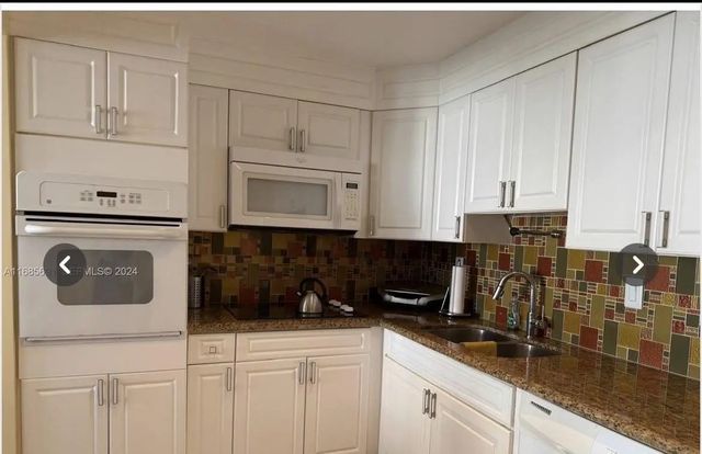3 of 15 - 19380 Collins Avenue #701, Sunny Isles Beach, FL