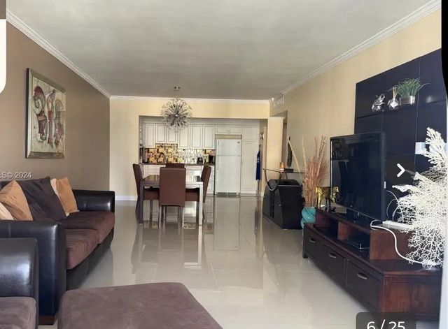 4 of 15 - 19380 Collins Avenue #701, Sunny Isles Beach, FL