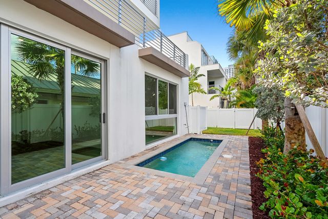 4 of 26 - 11 Se 11th Avenue, Fort Lauderdale, FL