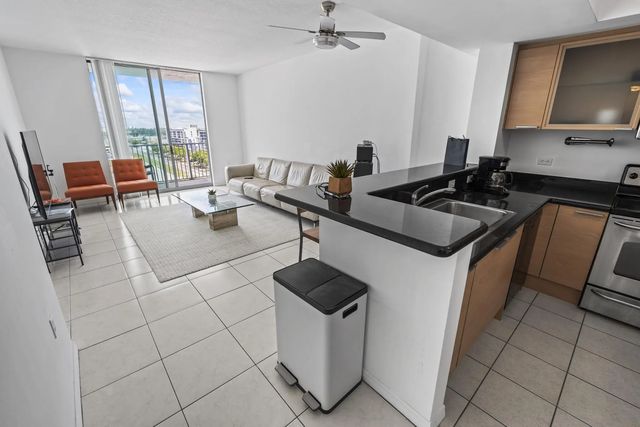 3 of 33 - 140 S Dixie Highway #905, Hollywood, FL