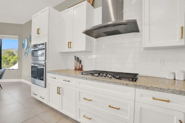 4 of 40 - 10767 Pacifica Way, Parkland, FL