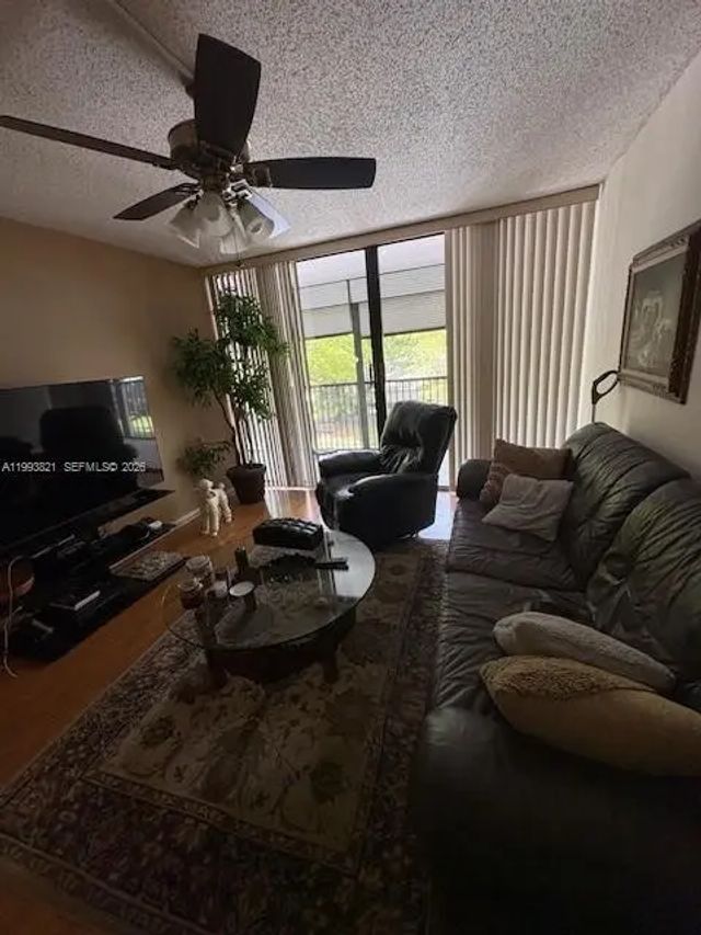 3 of 30 - 2812 N 46th Avenue #g370, Hollywood, FL