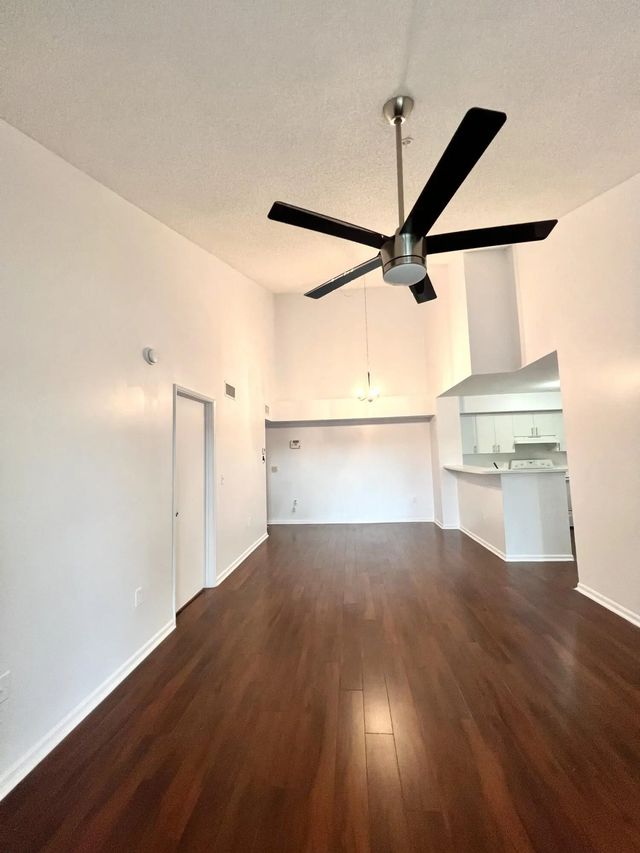 4 of 11 - 7872 Sonoma Springs Circle #205, Lake Worth, FL