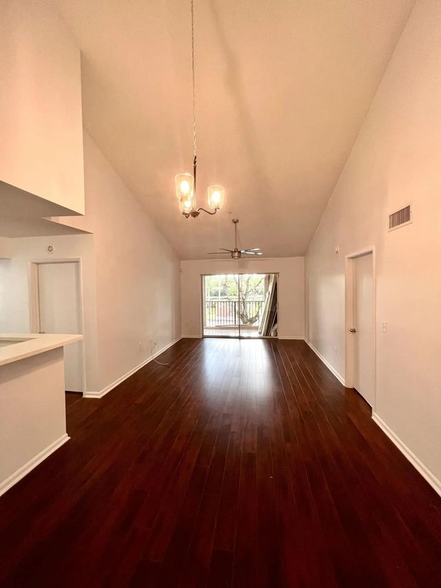 5 of 11 - 7872 Sonoma Springs Circle #205, Lake Worth, FL