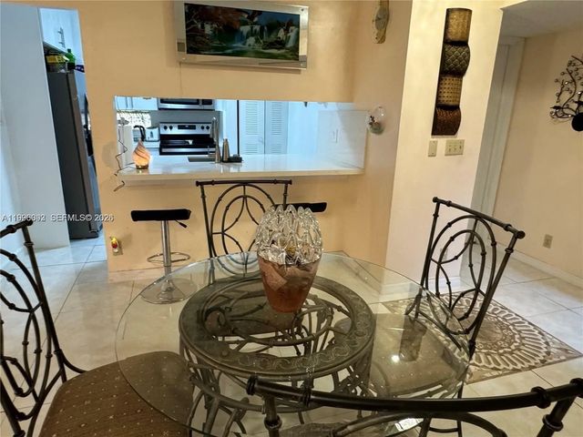 5 of 17 - 8664 Sw 3rd Street #101, Pembroke Pines, FL