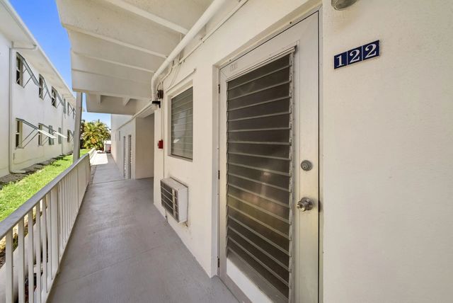 5 of 29 - 4001 S Ocean Boulevard #122, South Palm Beach, FL