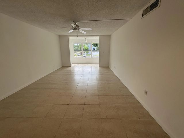 2850 Somerset Drive #208l, Lauderdale Lakes