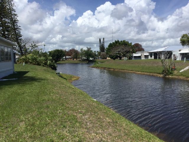 5 of 21 - 21 Oro Grande Way, Port St. Lucie, FL