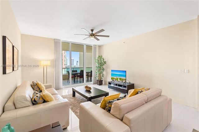 4 of 44 - 3340 Ne 190th Street #1004, Aventura, FL