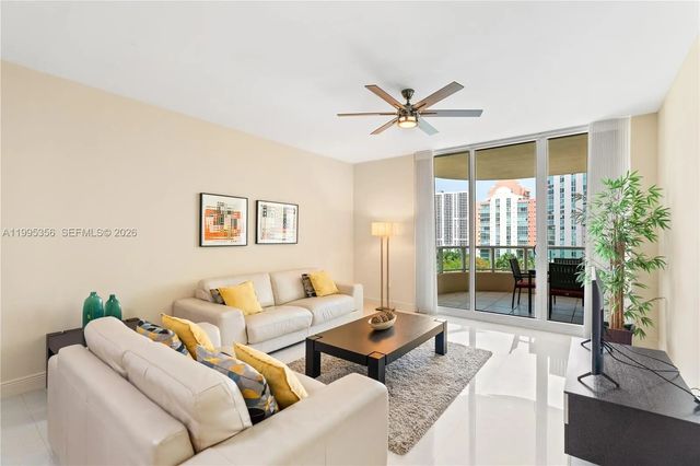 5 of 44 - 3340 Ne 190th Street #1004, Aventura, FL