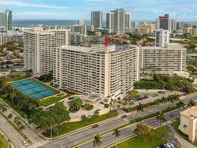 N/A, Hallandale Beach