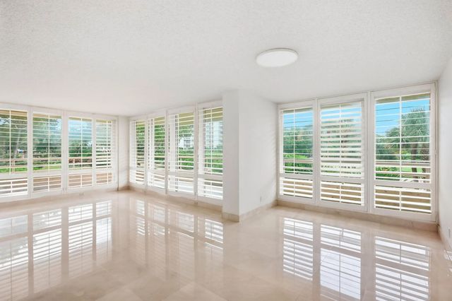 5 of 40 - 4101 N Ocean Boulevard #109, Boca Raton, FL