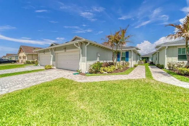 1920 Se Crosswood Way, Port St. Lucie