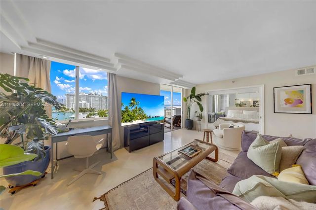 1621 Bay Road #802, Miami Beach