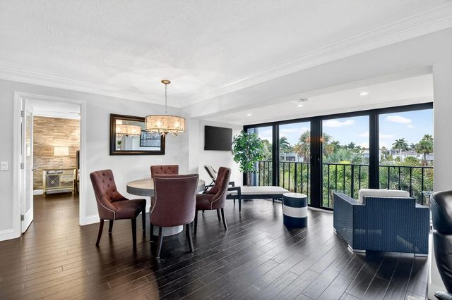 4 of 43 - 4290 Deste Court #303, Lake Worth, FL