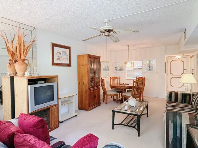 4 of 11 - 210 172nd Street #333, Sunny Isles Beach, FL