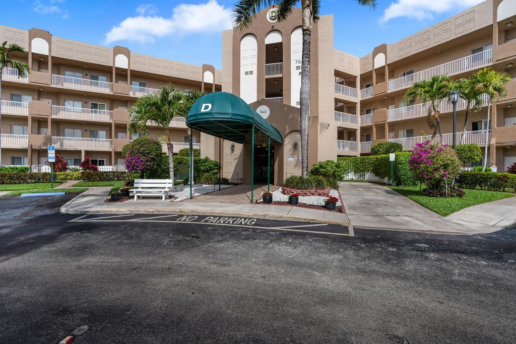 7647 Southampton Terrace #318, Tamarac