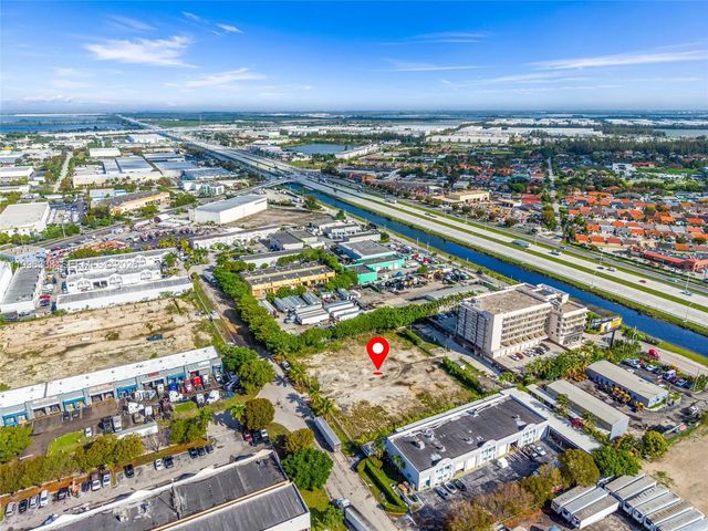 4 of 21 - 10633 Nw 123rd St Road, Medley, FL